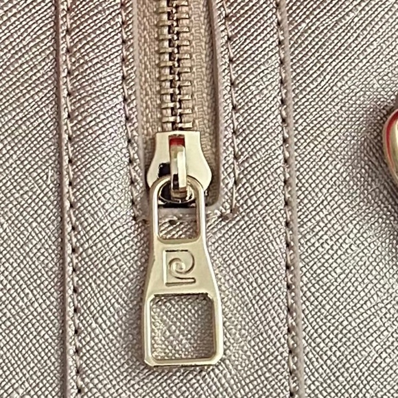 Pierre Cardin Gold Bag - Picture 5 of 16